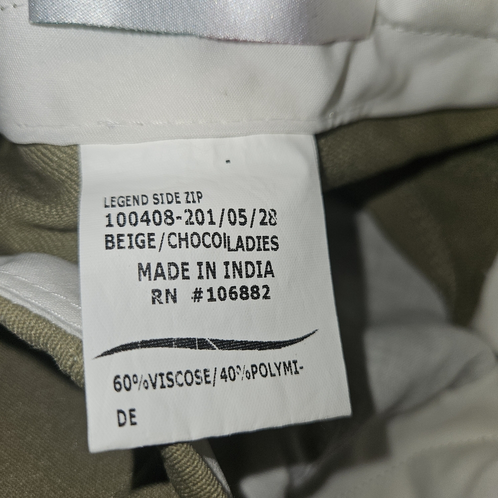2 Pair Riding Breeches Size 28 And 26 Regular - Picture 11 of 16